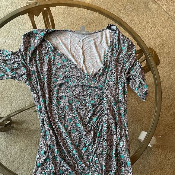 2/$15 Floral dress blouse - Picture 1 of 3